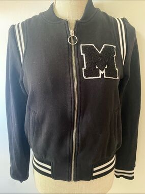 H&M divided Black Varsity M monogram Zip-Up bomber Jacket Sz 4